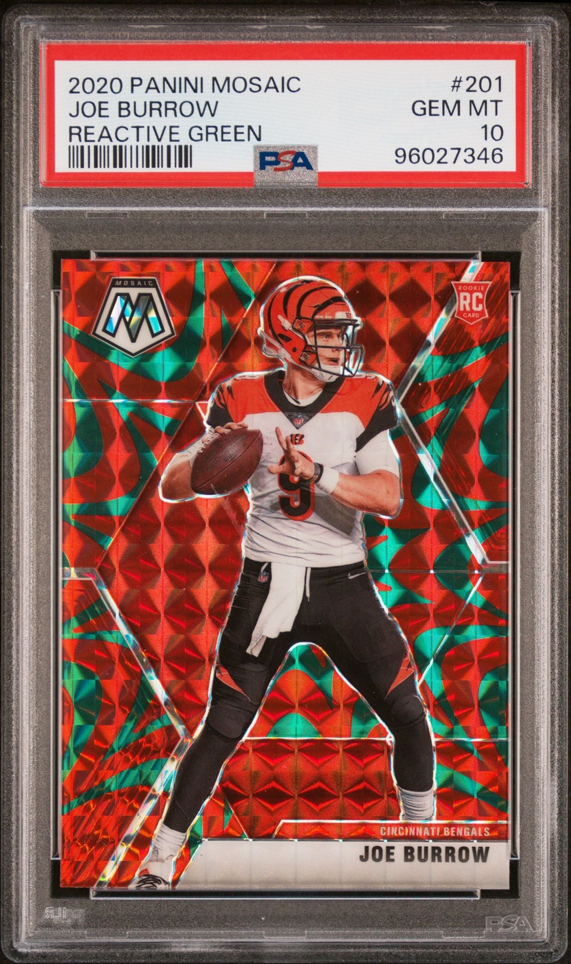 2020 Panini Mosaic Reactive Green Prizm #201 Joe Burrow PSA 10 Rookie Card