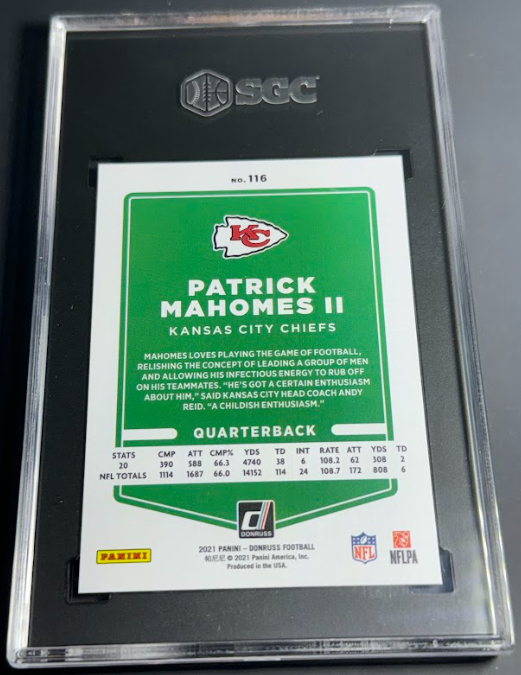 2021 Panini Donruss No Helmet Press Proof Gold #116 Patrick Mahomes II SGC 9.5